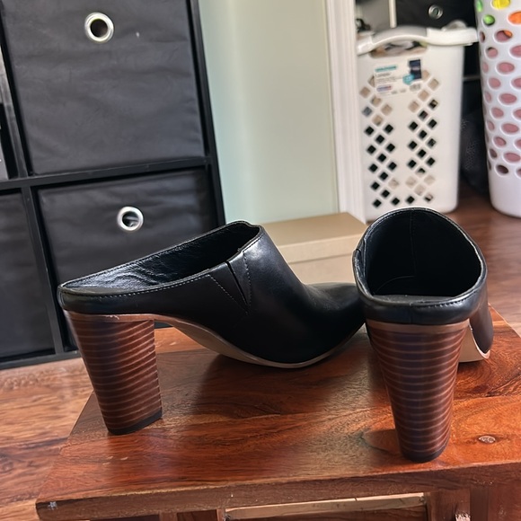 Open heel clogs - Picture 2 of 5
